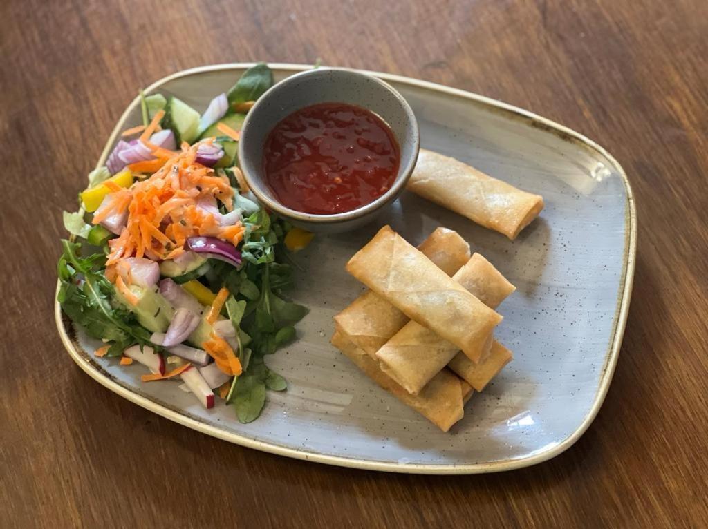 The Black Horse Inn เกนส์โบโรห์ ภายนอก รูปภาพ